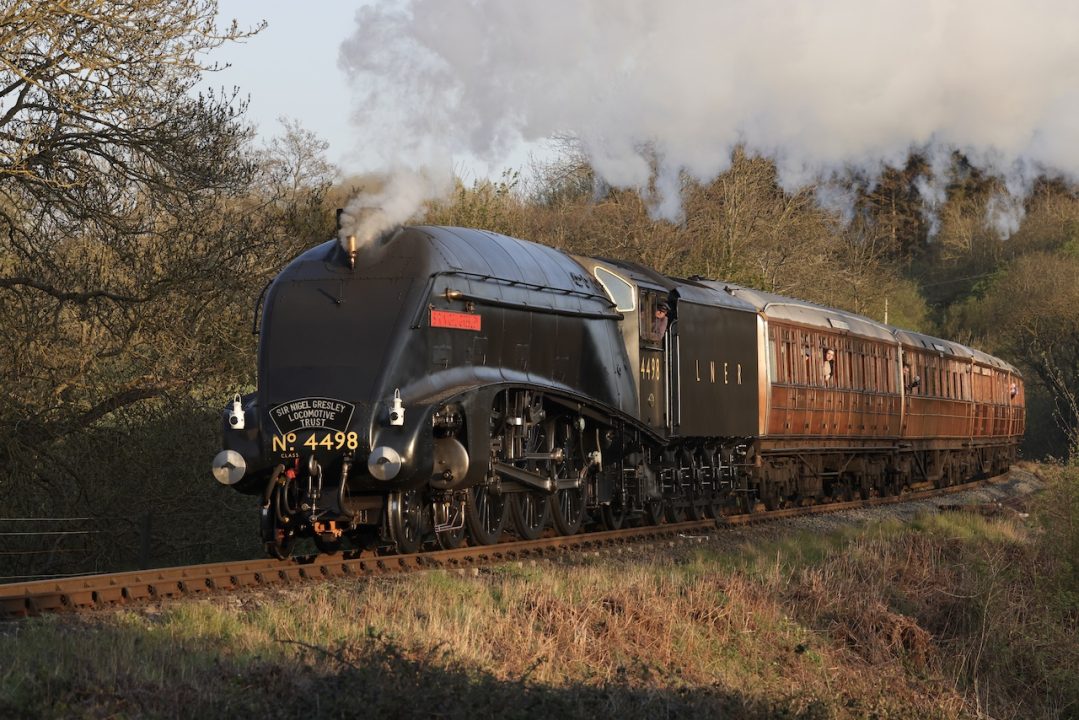 Sir Nigel Gresley returns at the SVR Spring Gala