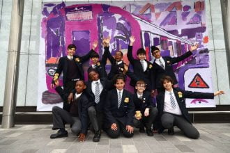 London school pupils turn Paddington to Abbey Wood purple