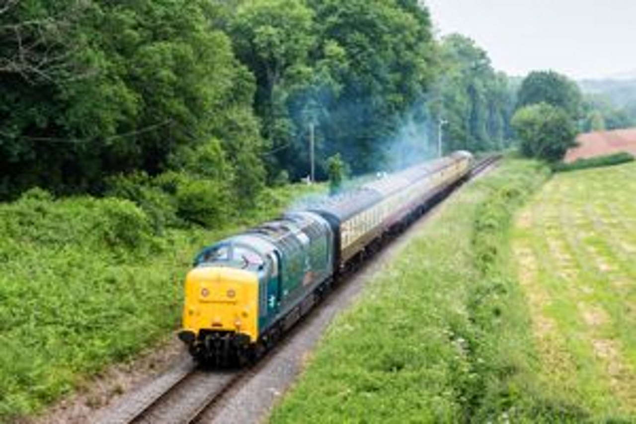 Class 55 No 55019 'Royal Highland Fusilier'