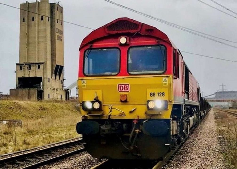 DB cargo loco class 66