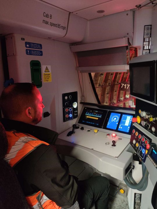 First train runs using the new digital signalling on Northern City Line