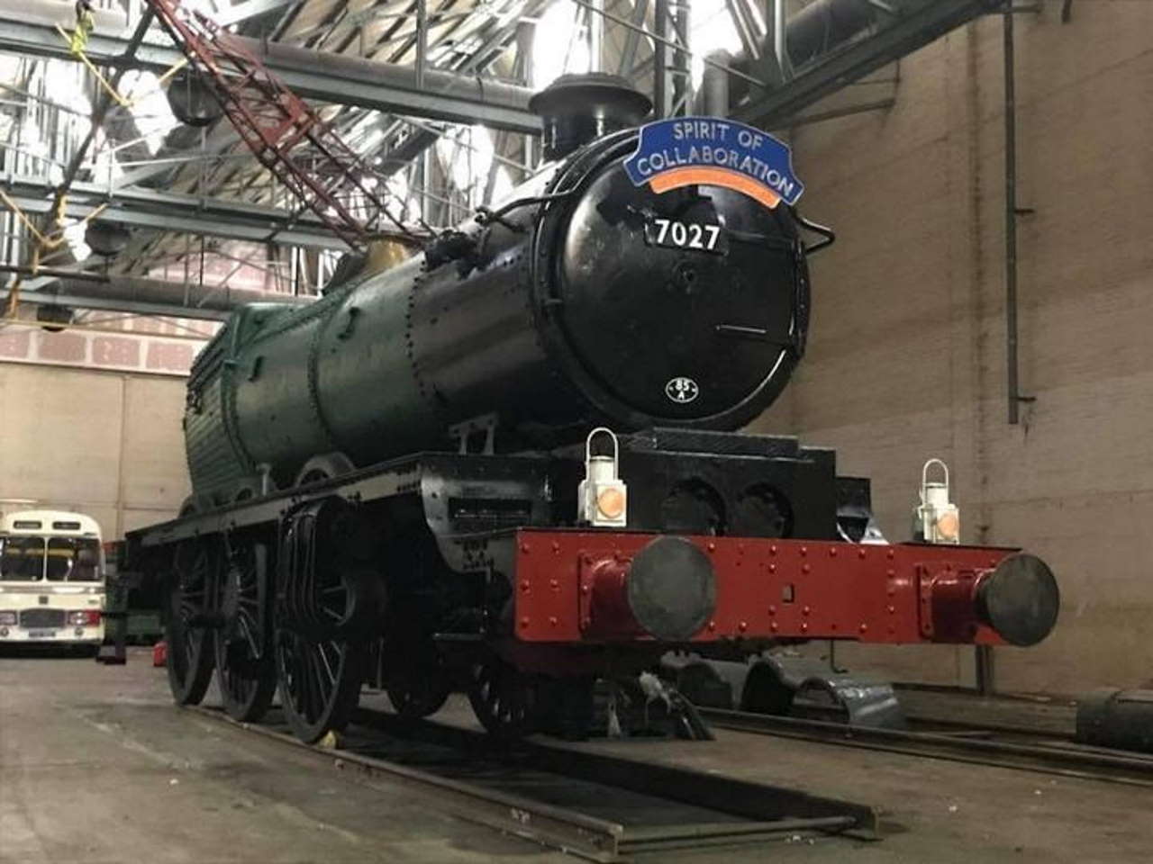 Acquisition of steam locomotive 7027 Thornbury Castle completed