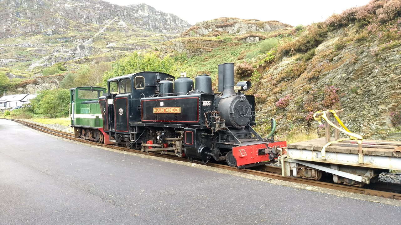 Mountaineer at Tanygrisau