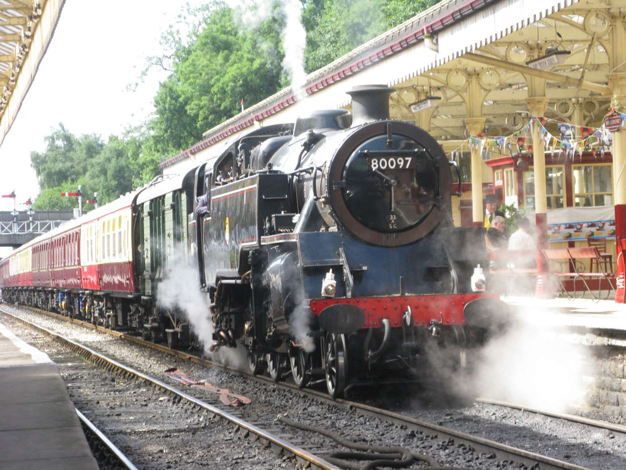 Loco 80097