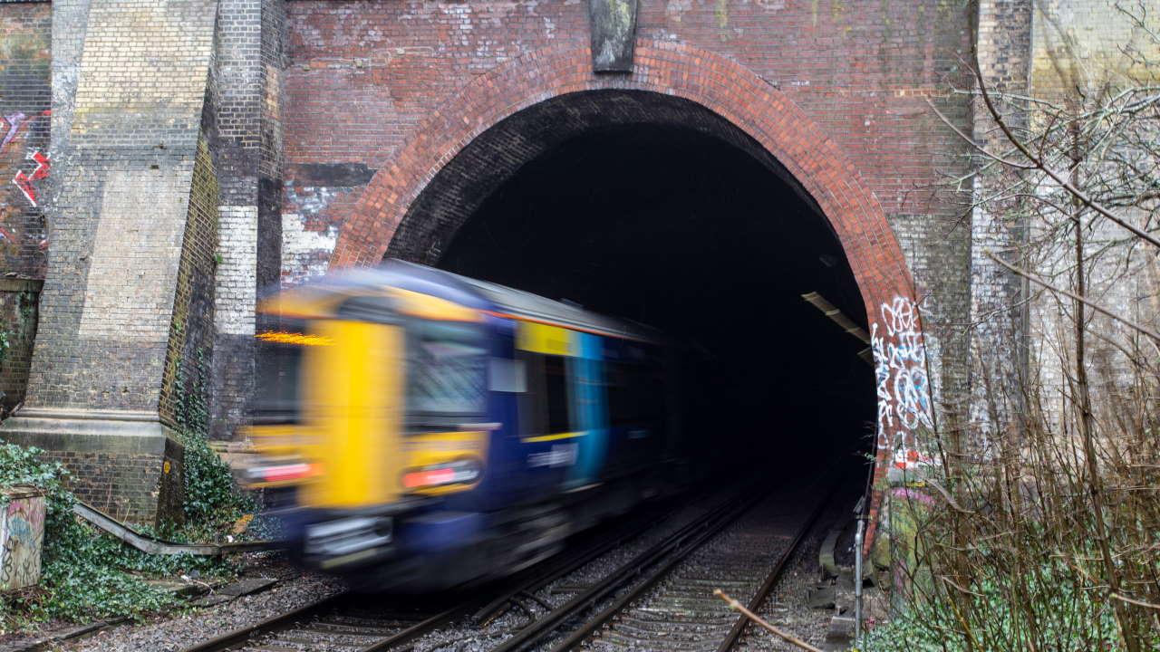 Penge tunnel