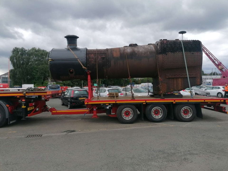 Standard No. 4 boiler from donor 2-8-0T No. 5227