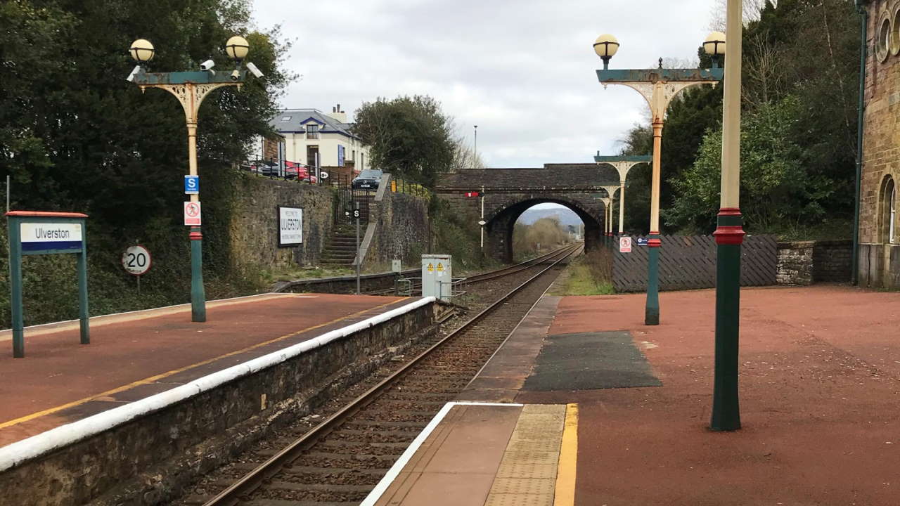 Ulverston station platforms before upgrade (1)