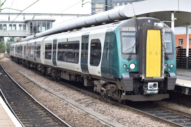 350259 on way to Euston