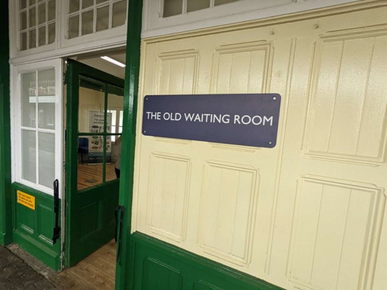 The old waiting room