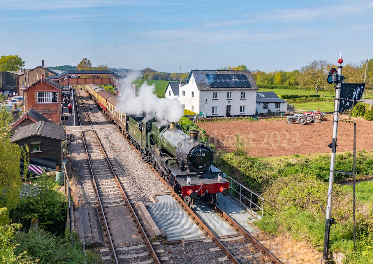 7828 Odney Manor at Williton