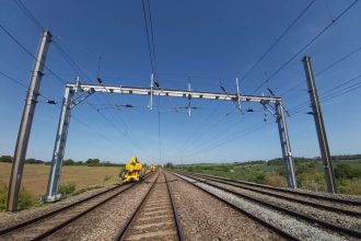 Network Rail engineers working over Christmas in Hertfordshire