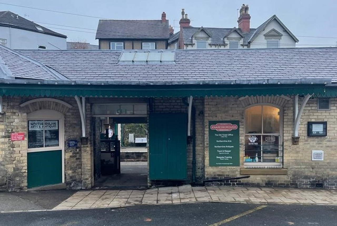 Knaresborough station canopy