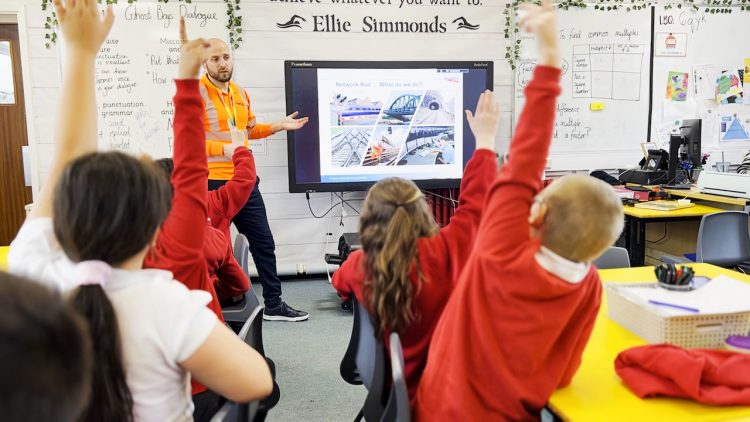 Network Rail Community Safety Manager Chris McLaughlun giving rail safety lesson