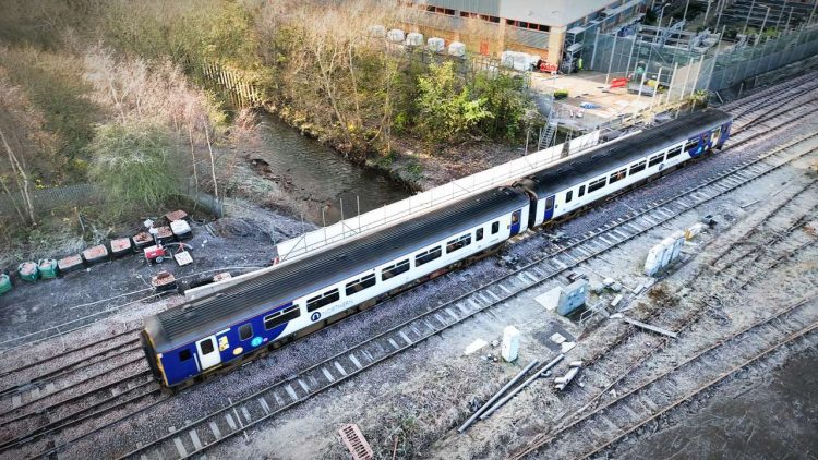 Northern service passing over repaired Petteril Bridge Junction (2)