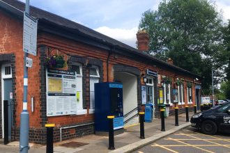 Passengers Risk Lives Crossing Tracks at Warwick Station