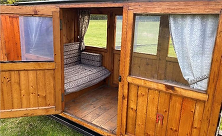 4 Wheel Saloon Coach (Seats 4 Adults)Built by Jack Woodroffe, Date Unknown