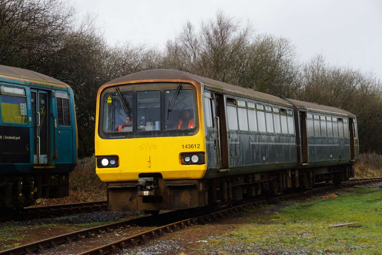 ex-GWR class 143 143 612