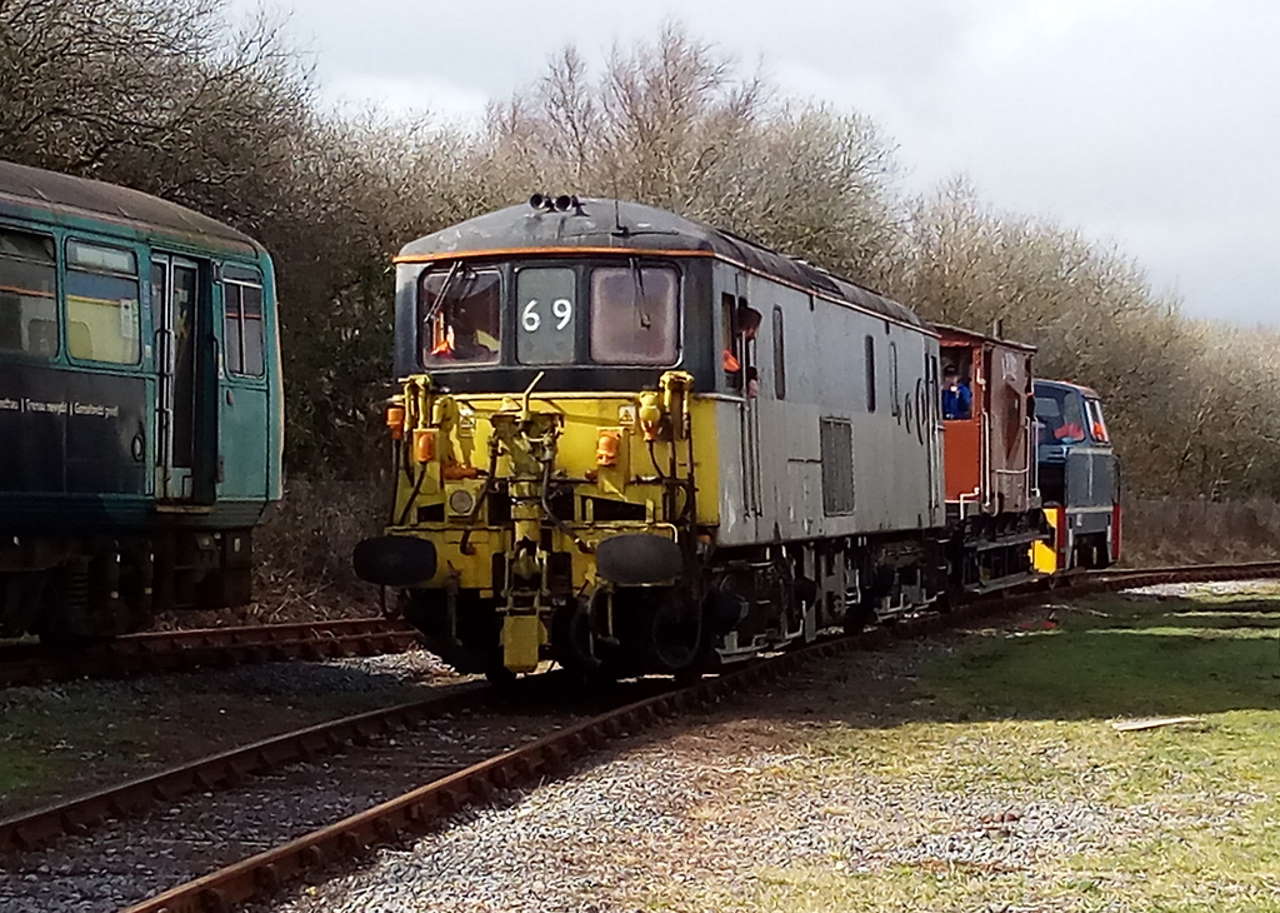 Class 73 on brake van rides // Credit: LMMR