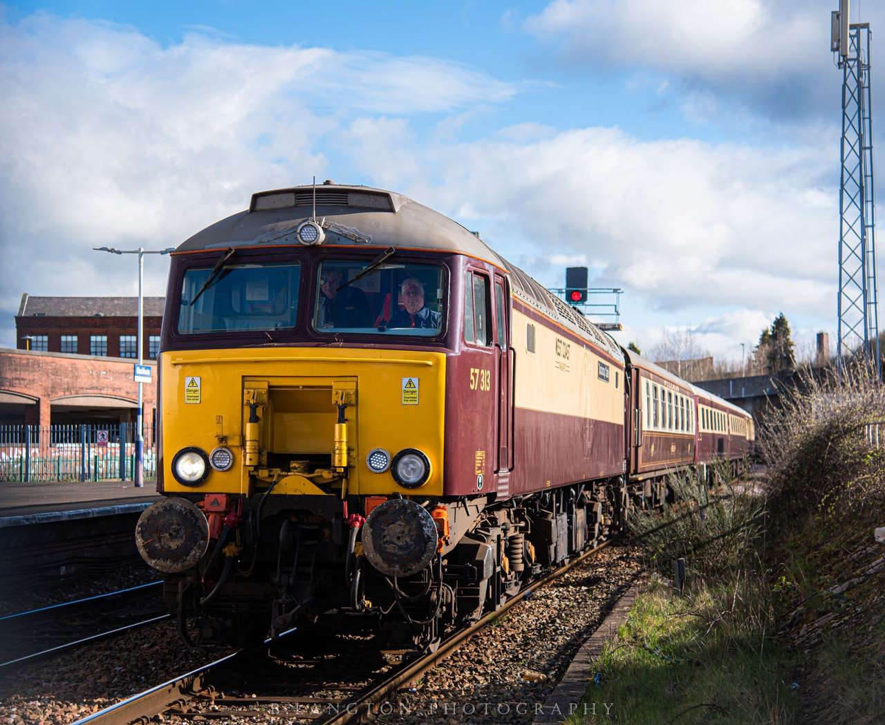 Northern Belle Class 57s at Blackburn