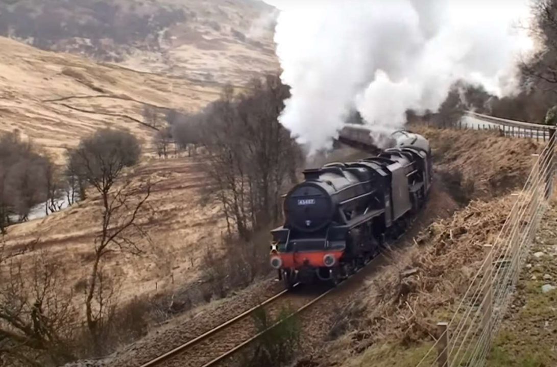 44871 and 45407 head to Fort William