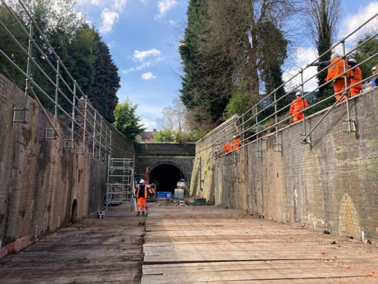 Track protected on Cross City line during freight bridge replacement Easter 2023