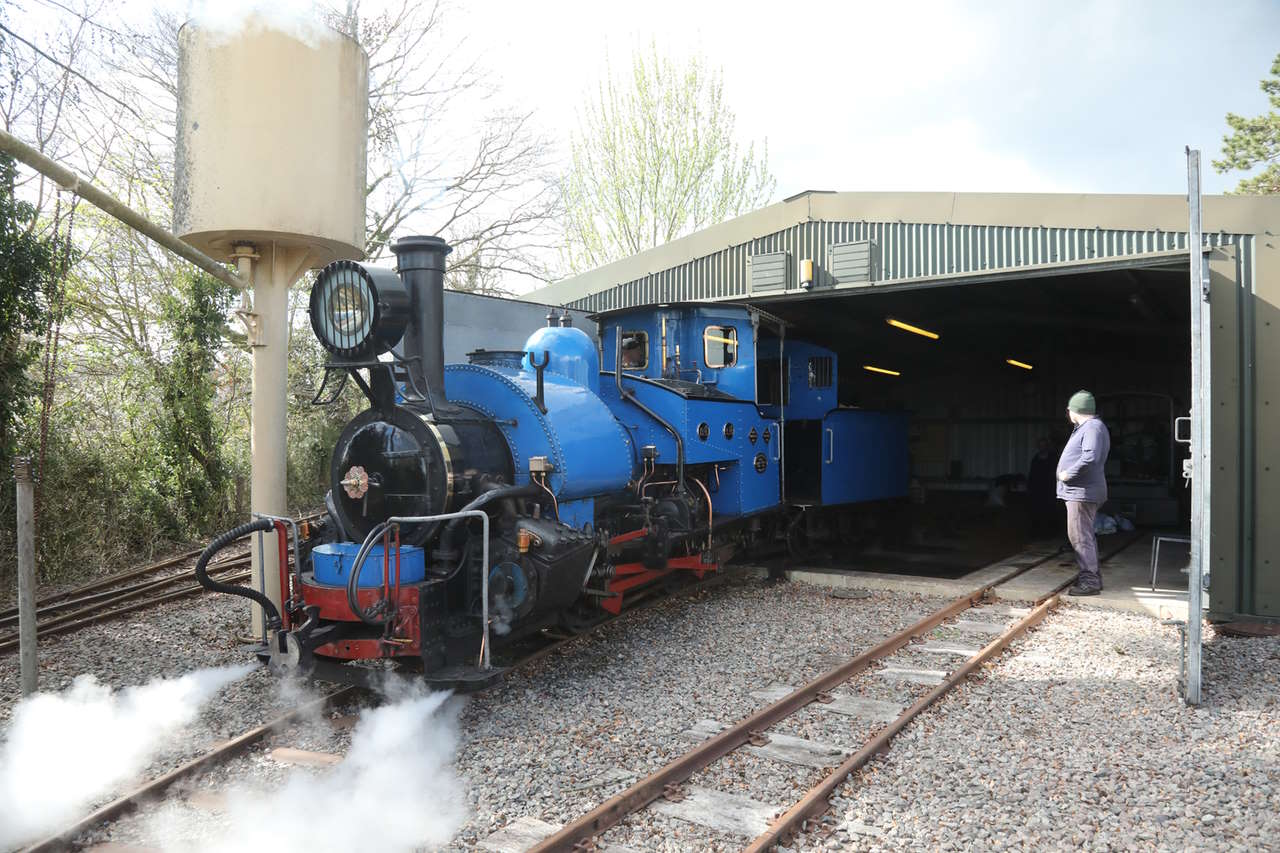 Adrian Shooter’s Two-foot Gauge Replica Indian Hill Railway Up For Auction.