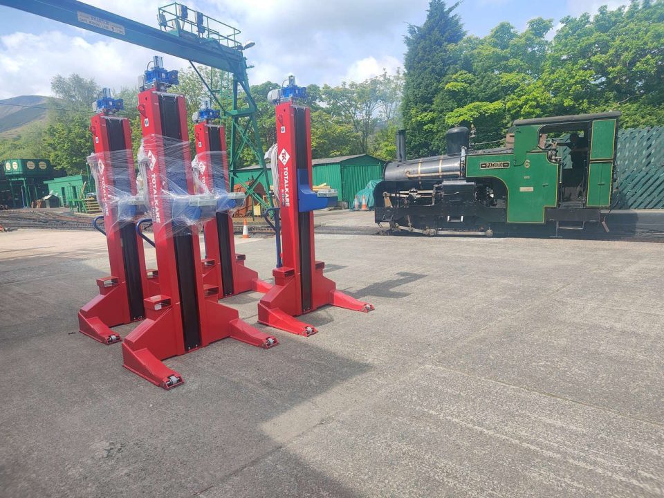 New locomotive jacks for the Snowdon Mountain Railway