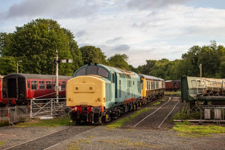 Class 37 37263 at Spring Village, Telford Steam Railway