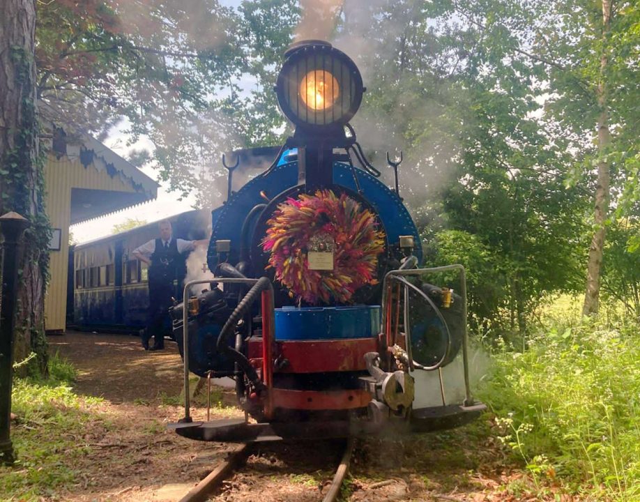 Last BLR steaming about to depart from the BLR Rinkingpong Road station 19b carrying Adrians support crew wreath steaming for auctioneers Jeremy Davey