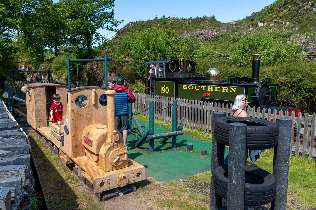 New kids train at Tanybwlch