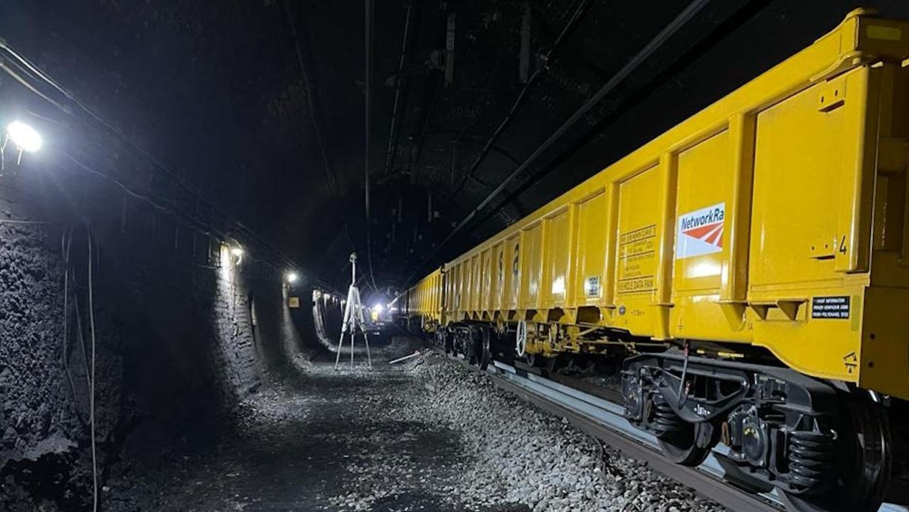 Working inside Severn Tunnel to renew the track