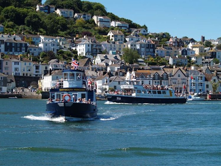 Ferry crossing from Dartmouth to Kingswear