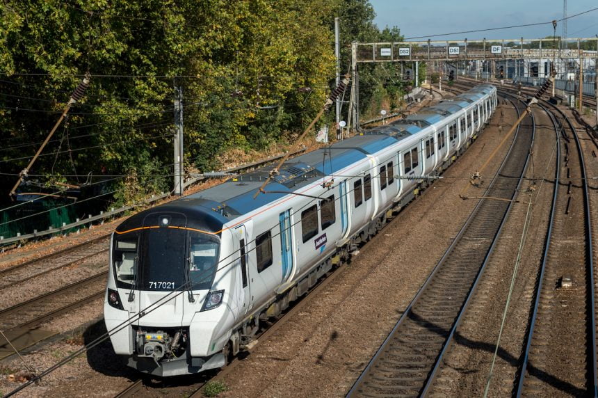 GTR tests new in-cab signalling technology on Great Northern Class 717 ...