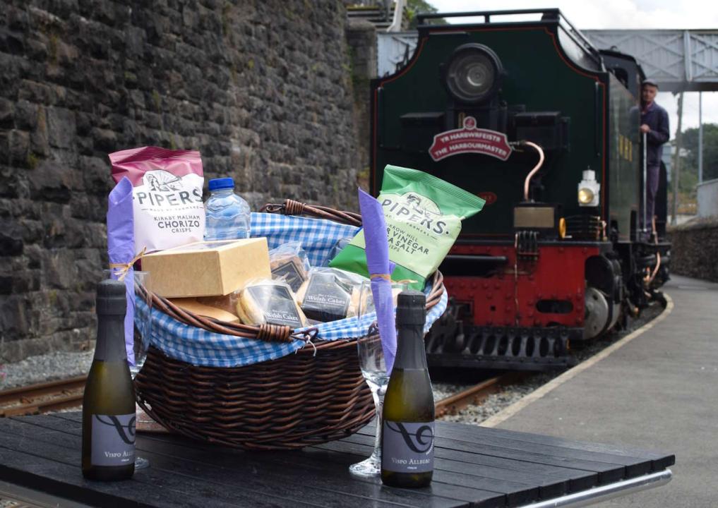 Ffestiniog and Welsh Highland Railway Summer Hamper