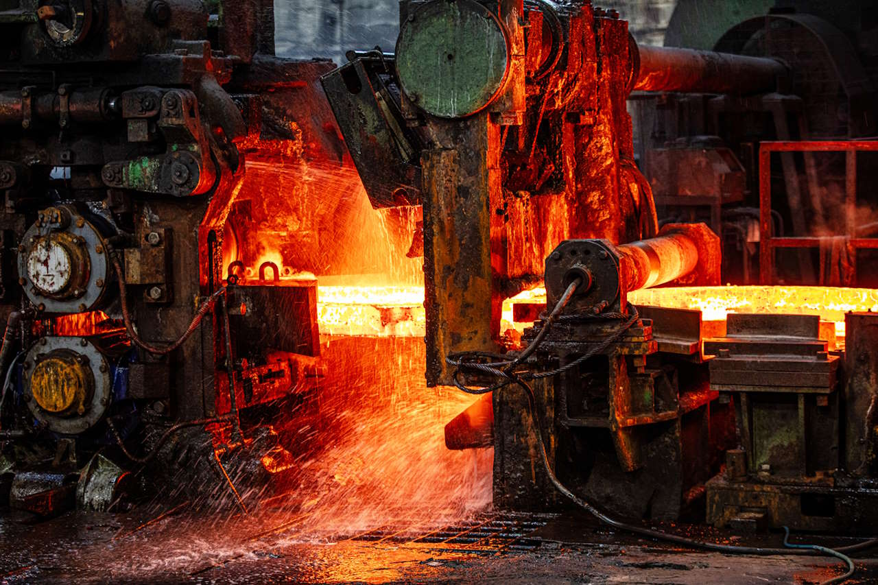 Thousands of tonnes of recyled steel, manufactured in Cardiff, is being used to help build HS2