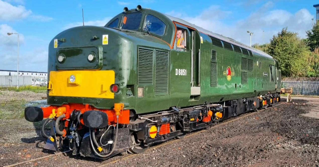 Class 37 at the Upperby Depot