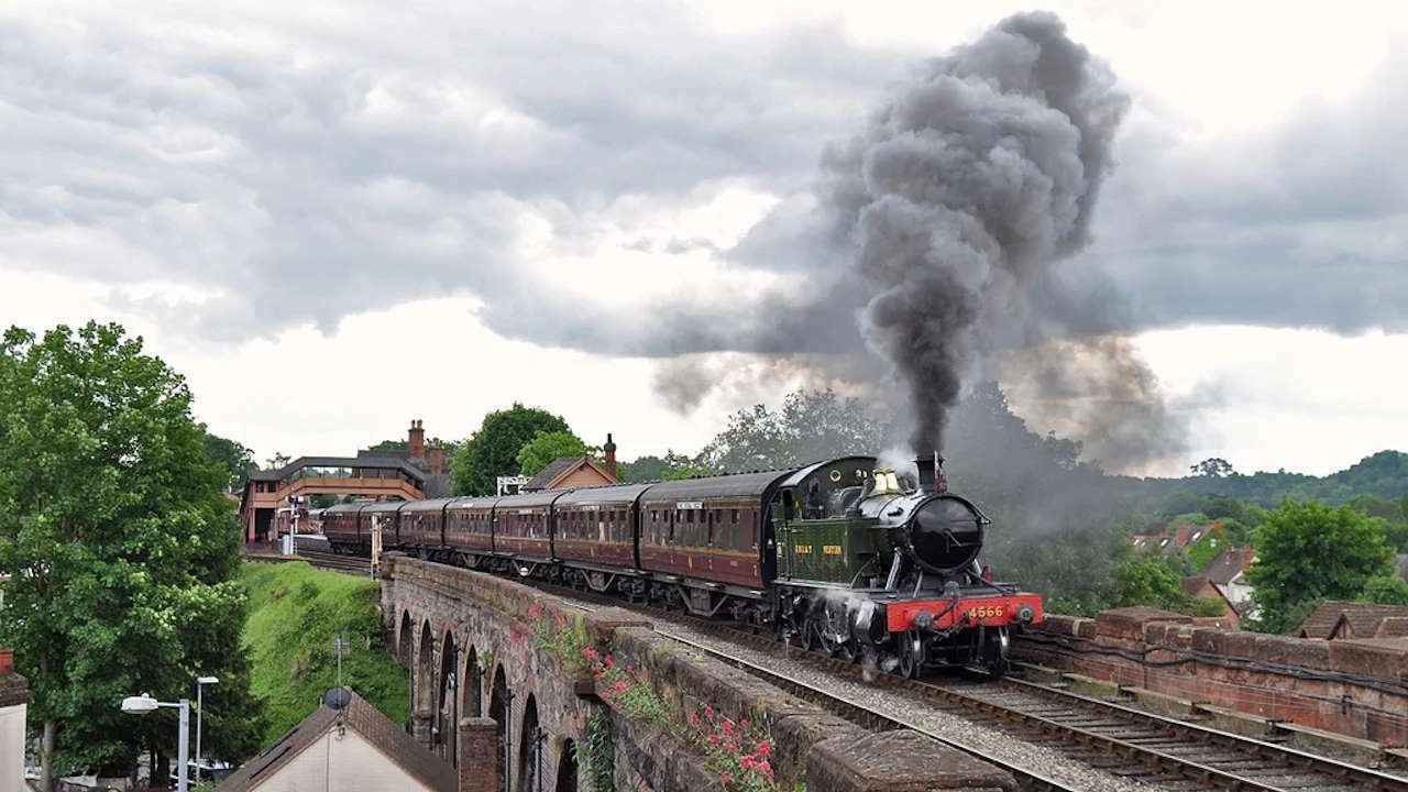 4566 at Bewdley