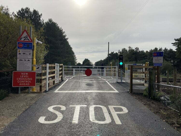 Shadwell level crossing after the work