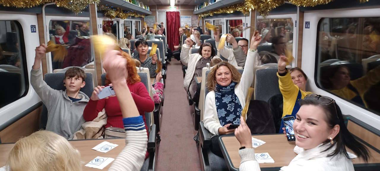 Ukrainian Families given a trip on the Mid Norfolk Railway Polar Express