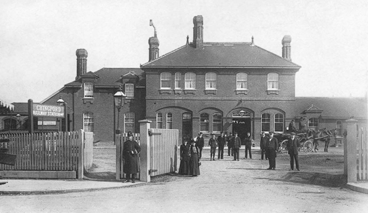 Chingford station