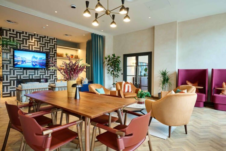 Residents Lounge at The Barnum development in Nottingham. // Credit: Network Rail