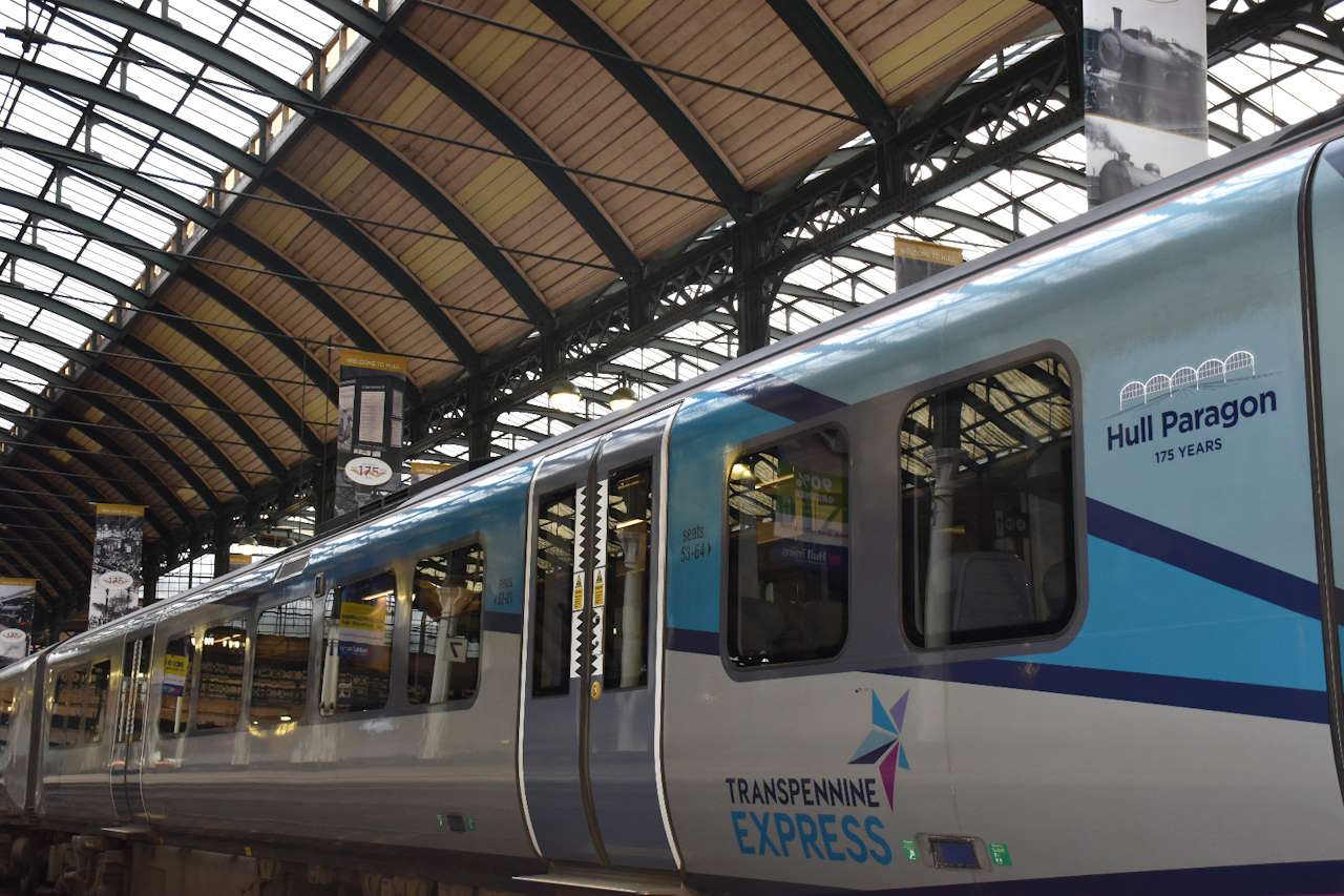 The newly named Hull Paragon 175 prepares to leave Hull Paragon Station