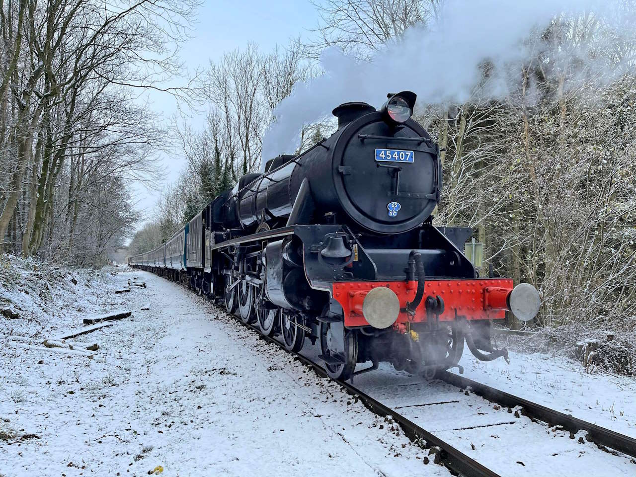 45047 on the Wensleydale Railway