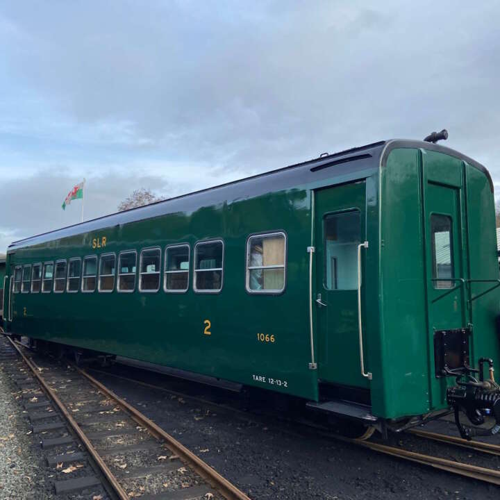 SLR Carriage No. 1066