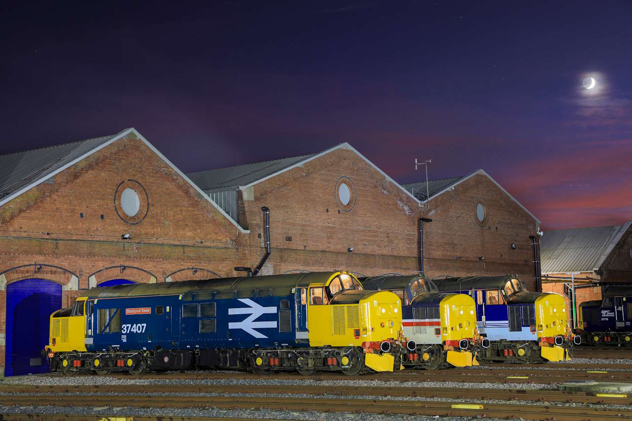 Class 37 locomotive photoshoot raises £3,000 for Yorkshire children’s hospice