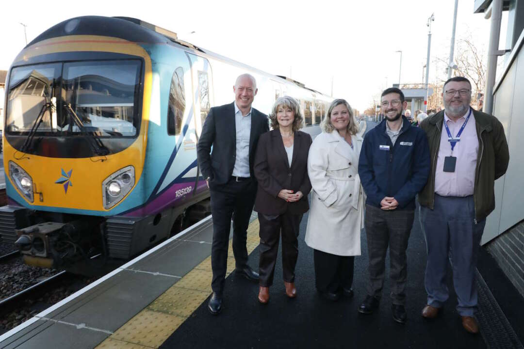 [l-r] Chris Jackson, Cllr Denise Jeffery, Hannah Lomas, Liam O’Shaughnessy, Shaun Pierce