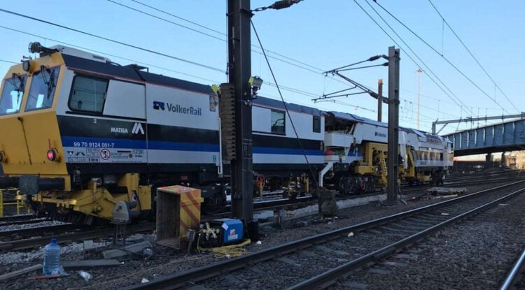 200 Network Rail engineers complete improvements to railway in Doncaster over Christmas