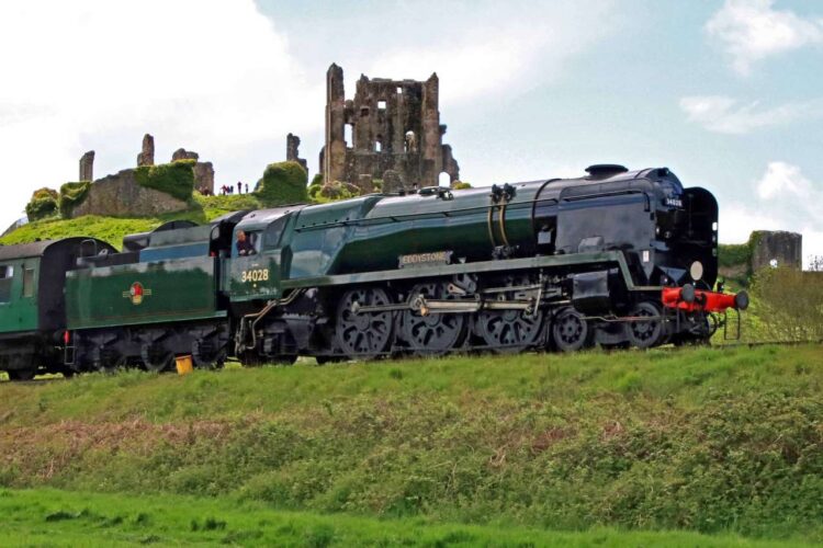 34028 Eddystone and Corfe Castle ANDREW PM WRIGHT 