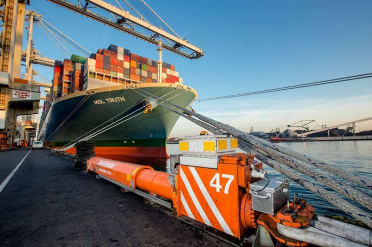 Port of Rotterdam. // Credit: Erik Bakker