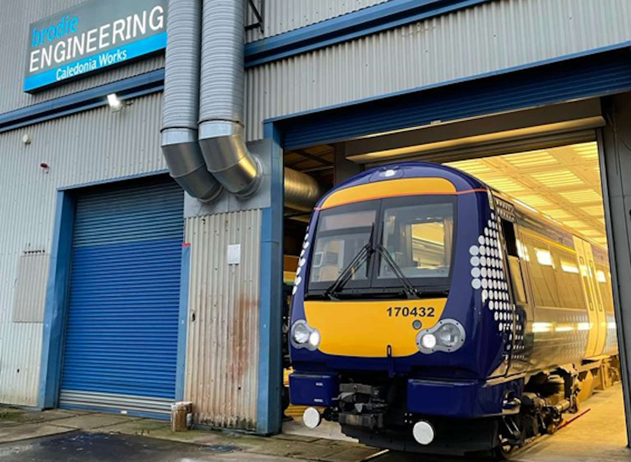 Porterbrook takes stake in Scottish train refurbishment company